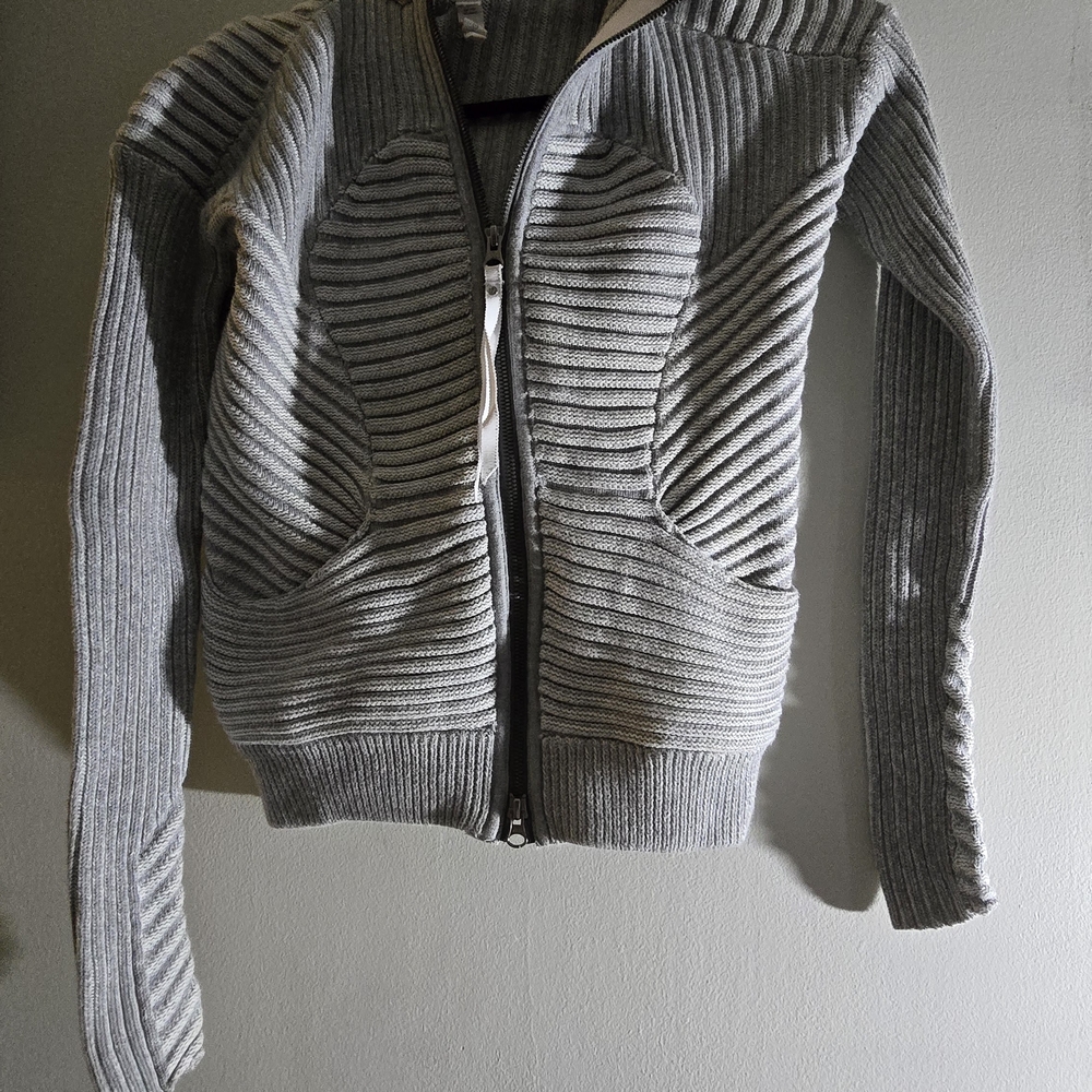 lululemon athletica Gray Ribbed Sweater